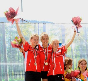 tl_files/NWK/Bilder fuer Nachrichtenleser/jwoc14_relay_juniorinnen2.jpg